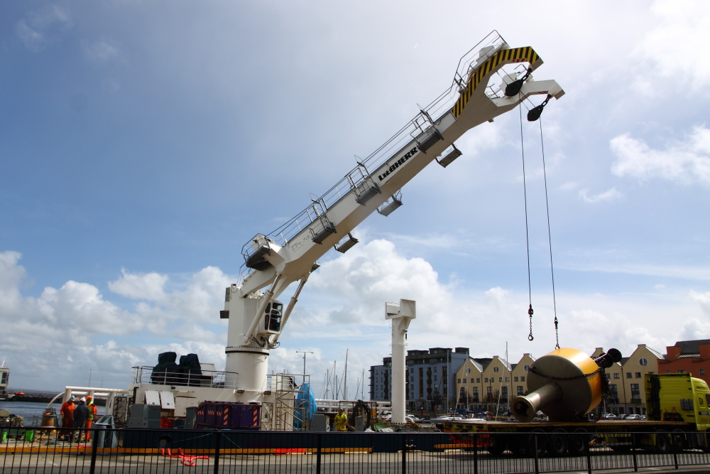 Loading a Bouy onto the ILV Granauile, The Docks, Galway